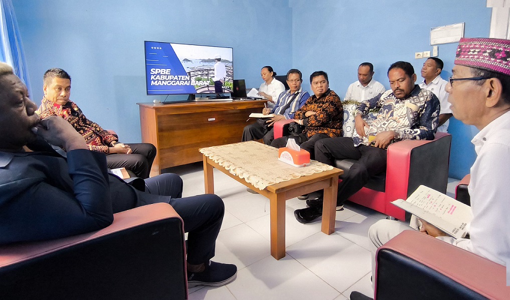 DPRD Kabupaten SIKKA ke Manggarai Barat : Kaji Banding Perlindungan dan Pemberdayaan UMKM serta SPBE